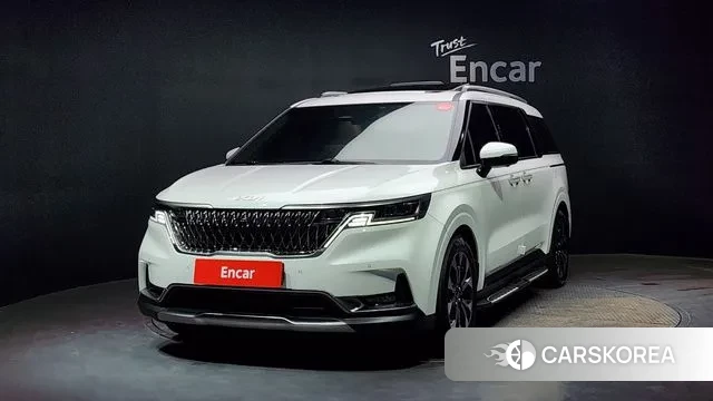 Kia Carnival 4th generation 2023 Белый из Кореи