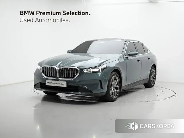 BMW 5 Series (G60) 2024 Серый из Кореи