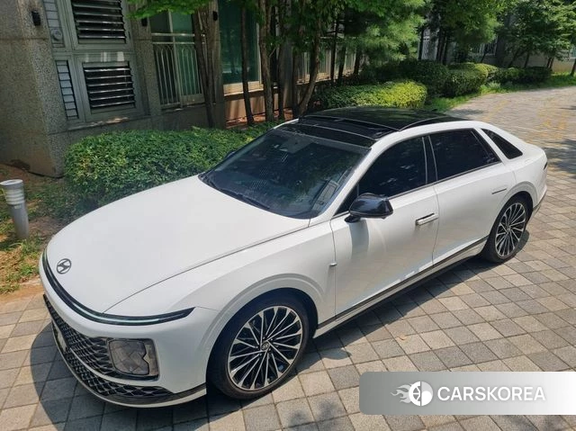Hyundai Grandeur (GN7) 2022 Белый из Кореи