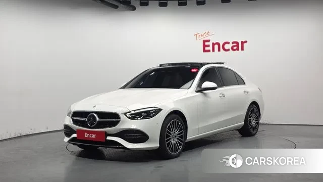 Mercedes-Benz C-Class W206 2022 Белый из Кореи