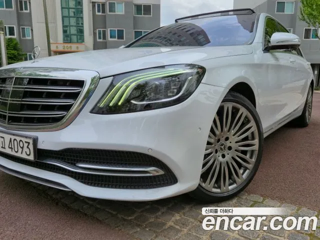 Mercedes-Benz S-Class W222 2018 Белый из Кореи