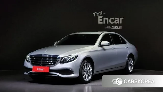 Mercedes-Benz E-Class W213 2020 Серебряный из Кореи