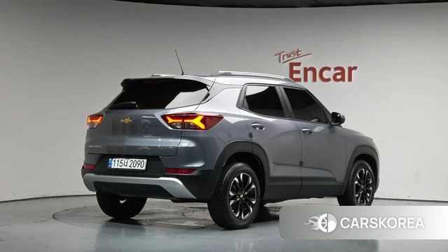 Chevrolet (GM Daewoo) Trailblazer 2020 Серый из Кореи