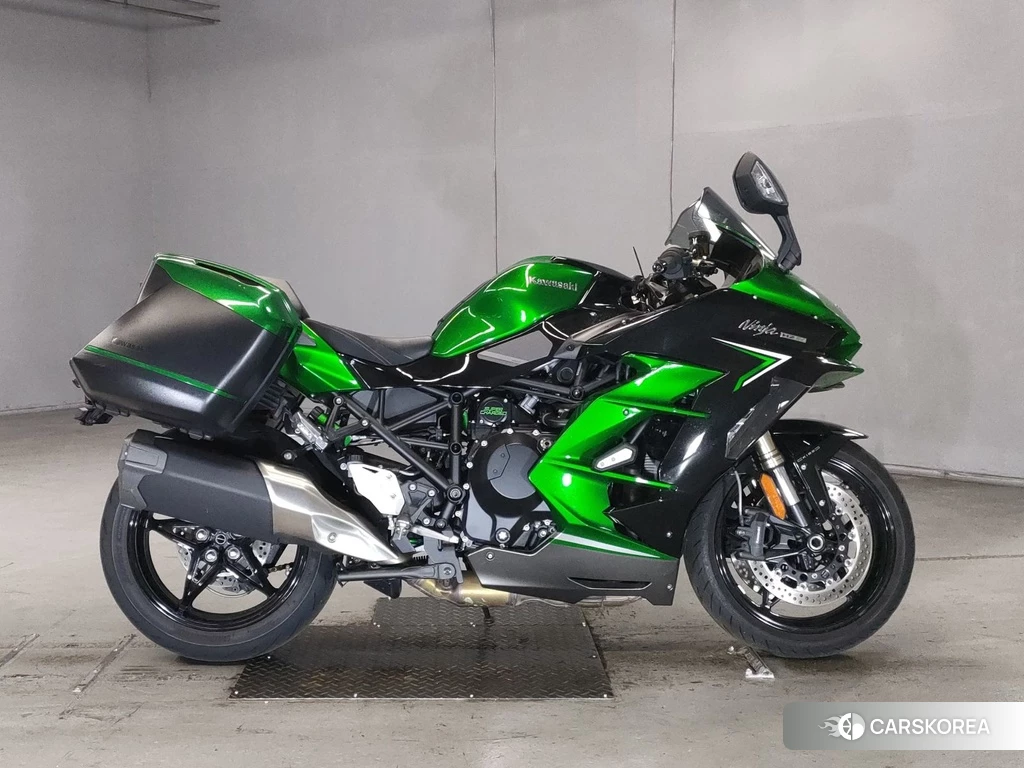 Проданный Kawasaki NINJA H2 SX 2022 из Японии, фото 2
