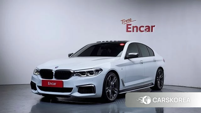 BMW 5 Series (G30) 2018 Белый из Кореи