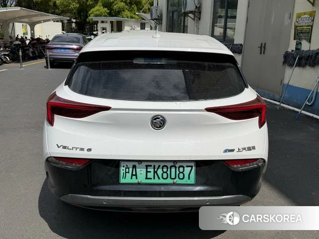 Buick Slightly blue 6 2024 Белый из Китая