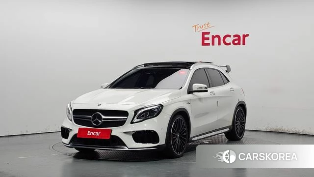 Mercedes-Benz GLA-Class X156 2019 Белый из Кореи