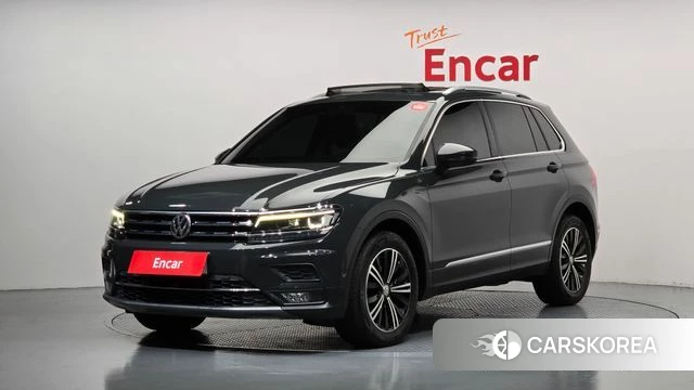 Volkswagen Tiguan second Generation 2020 Серый из Кореи