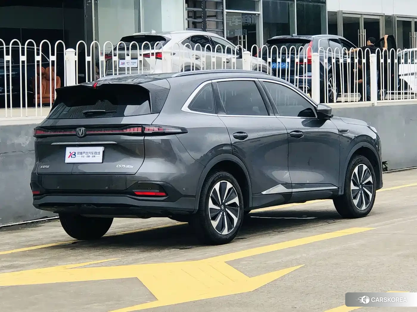 Chang'an CS75PLUS 2026 Silver/gray из Китая