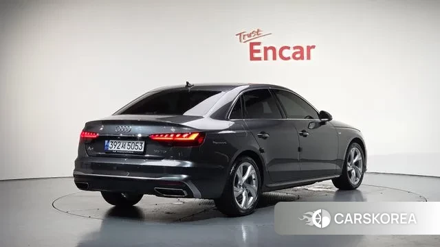 Audi A4 (B9) 2022 Серый из Кореи