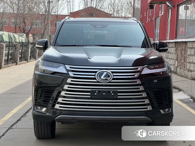 Lexus LX 2025 Черный из Китая