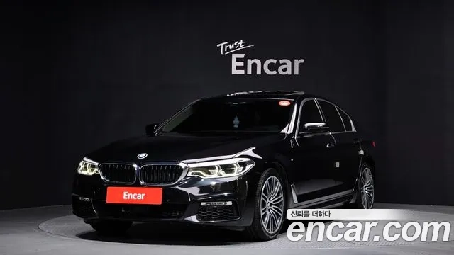 BMW 5 Series (G30) 2018 Черный из Кореи