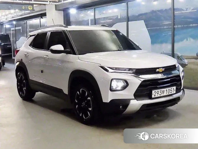 Chevrolet (GM Daewoo) Trailblazer 2021 Белый из Кореи