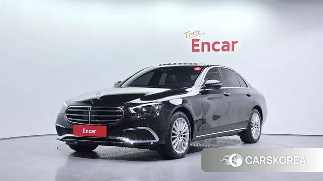Mercedes-Benz E-Class W213 2022 Черный из Кореи