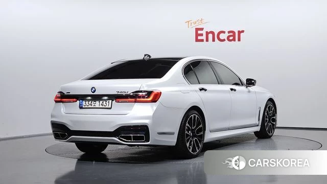 BMW 7 Series (G11) 2018 Белый из Кореи