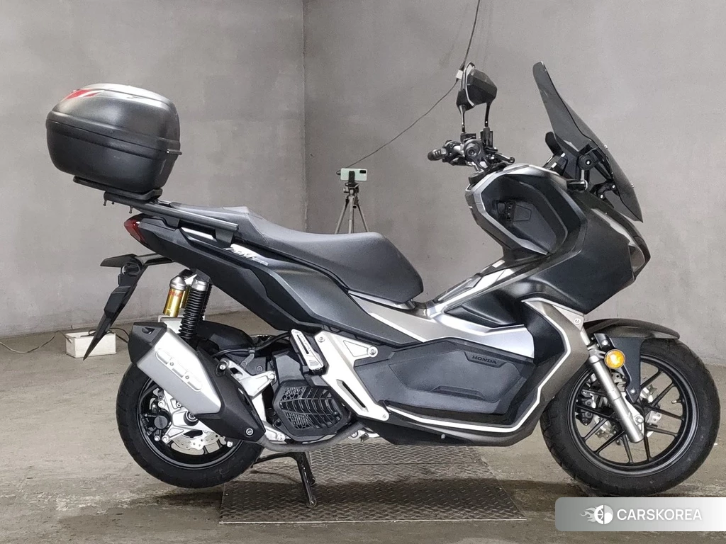 Проданный Honda ADV150 2019 из Японии, фото 2