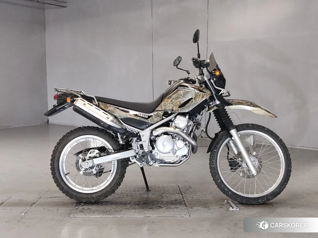 Проданный Yamaha SEROW 250 2010 из Японии