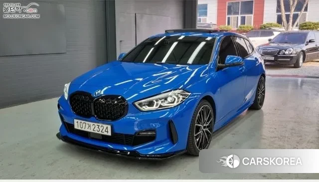 BMW 1 Series (F40) 2020 Синий из Кореи