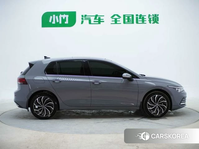Volkswagen Golf 2022 Темно-серый из Китая