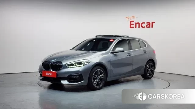 BMW 1 Series (F40) 2023 Серый из Кореи