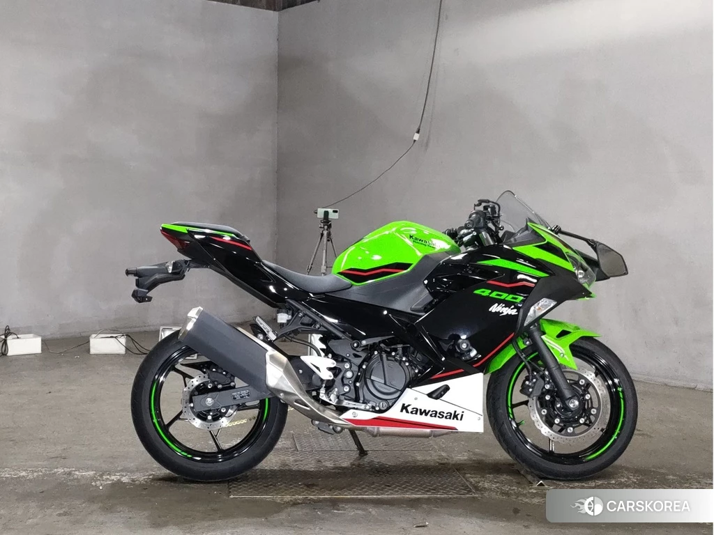 Проданный Kawasaki NINJA 400 2021 из Японии, фото 2