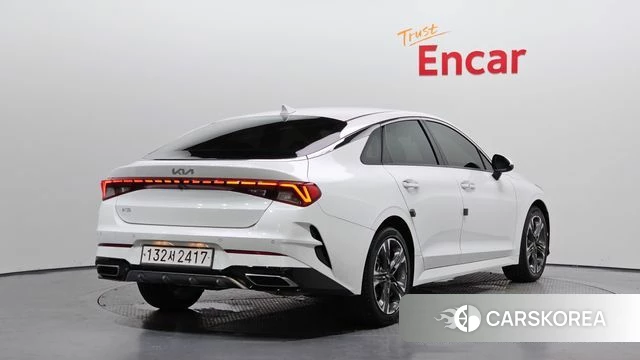 Kia K5 3rd generation 2022 Белый из Кореи