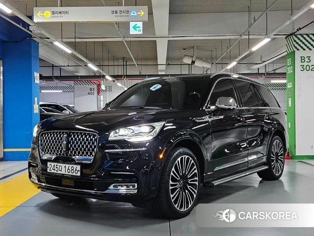 Lincoln Aviator 2nd generation 2020 Черный из Кореи