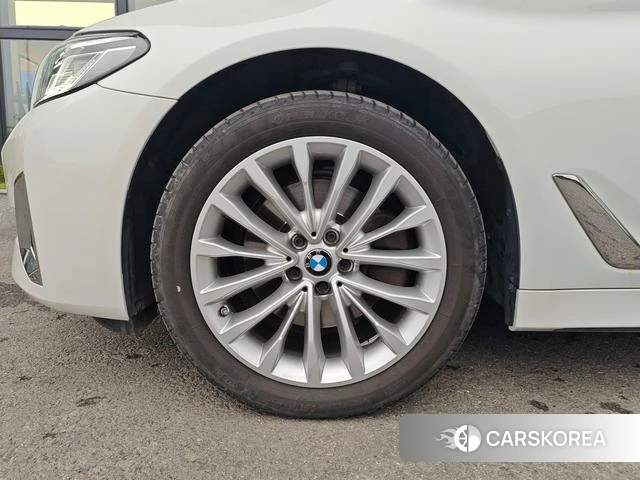BMW 5 series 2021 Белый из Китая