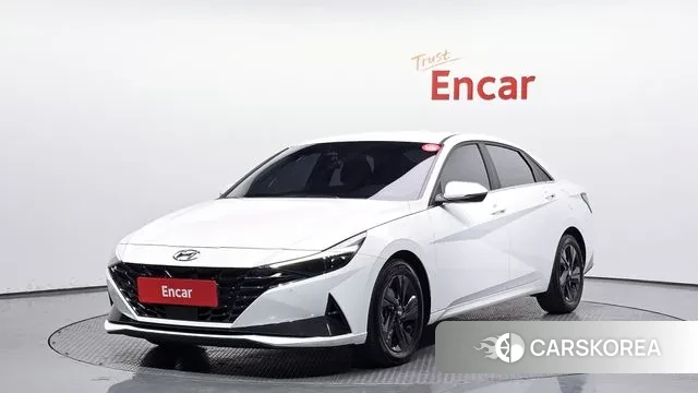 Hyundai Avante Hybrid (CN7) 2023 Белый из Кореи