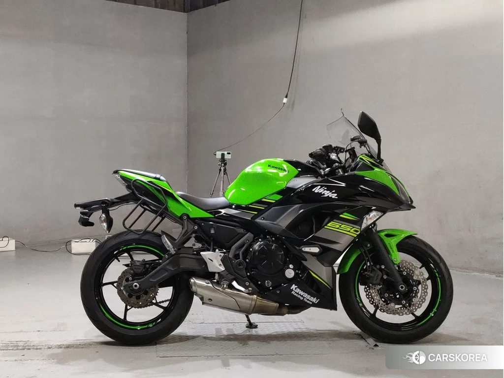 Проданный Kawasaki NINJA 650 2019 из Японии, фото 2