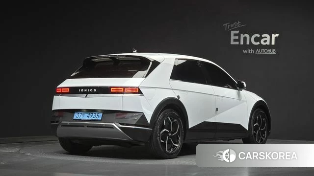 Hyundai Ionic 5 2021 Белый из Кореи