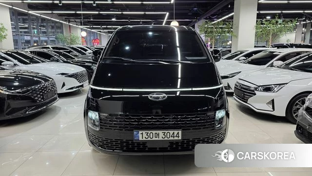 Hyundai Staria 2021 Черный из Кореи