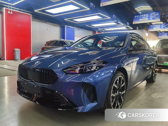 BMW 2 series 2025 Синий из Китая