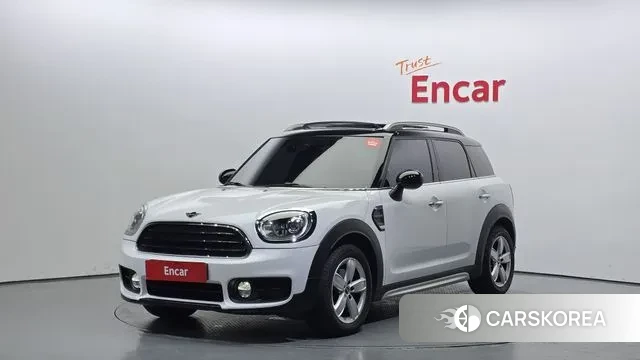 Mini Cooper Countryman 2018 Белый из Кореи
