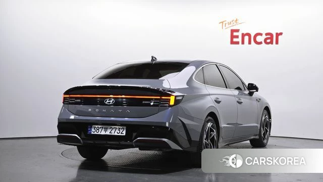 Hyundai Sonata D Edge Hybrid (DN8) 2023 Серый из Кореи