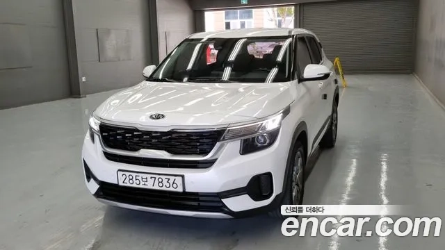 Kia Seltos 2020 Белый из Кореи