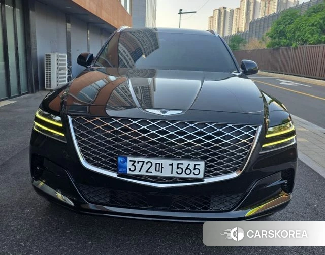 Genesis GV80 2022 Черный двухцветный из Кореи