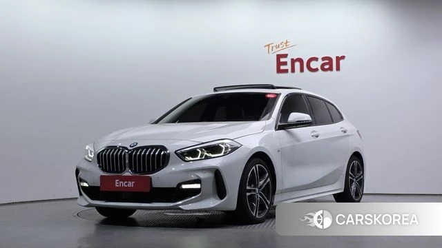 BMW 1 Series (F40) 2023 Белый из Кореи