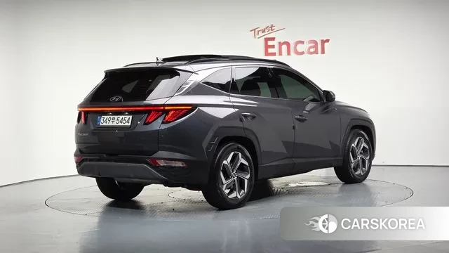 Hyundai Tucson (NX4) 2021 Серый из Кореи