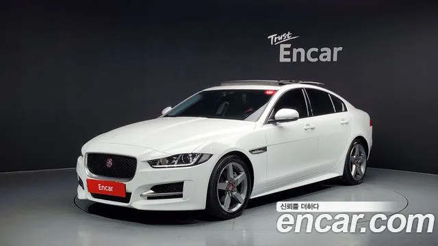 Jaguar XE 2019 Белый из Кореи
