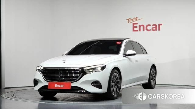 Mercedes-Benz E-Class W214 2025 Белый из Кореи