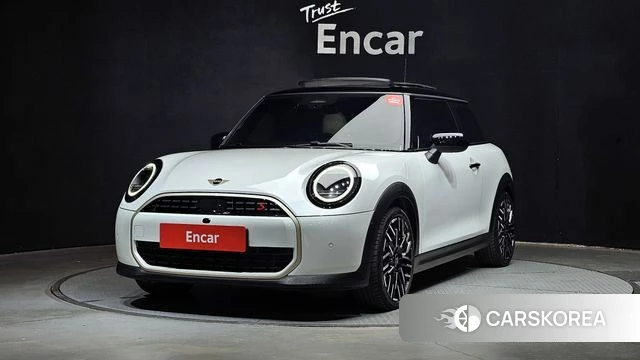 Mini Cooper S 4th Generation 2024 Белый из Кореи