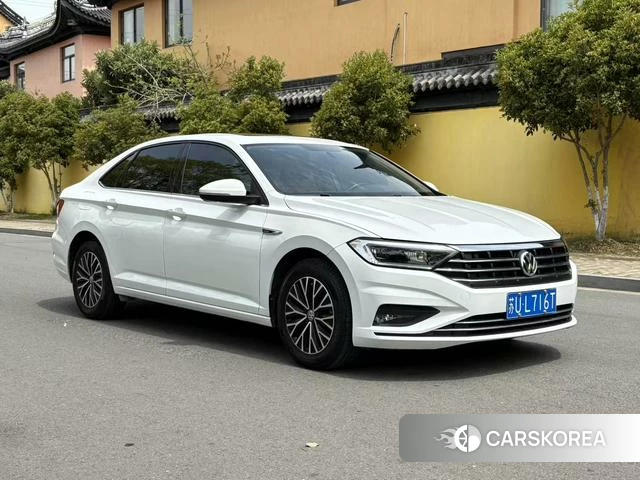 Volkswagen Sagitar 2021 Белый из Китая