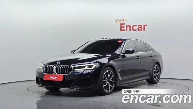 BMW 5 Series (G30) 2022 Черный из Кореи