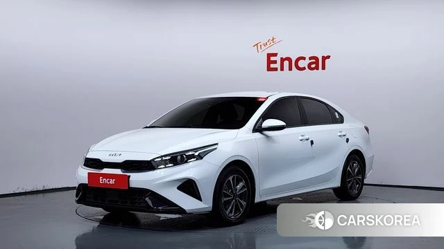 Kia The New K3 2nd generation 2023 Белый из Кореи