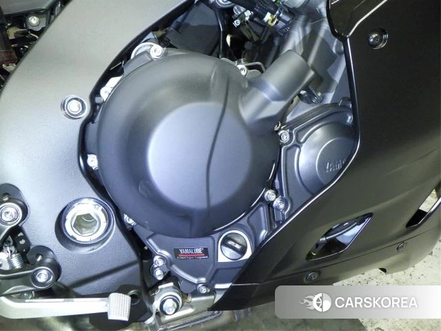 Engine photo