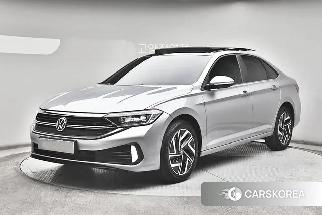 Volkswagen 7th Generation of Jetta 2024 Серый из Кореи