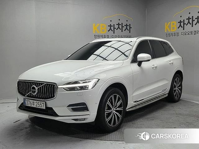 Volvo XC60 second Generation 2021 Белый из Кореи