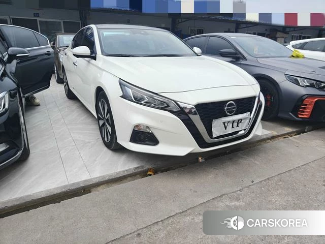 Nissan Teana 2021 Белый из Китая