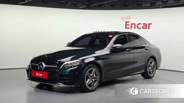 Mercedes-Benz C-Class W205 2019 Зеленый из Кореи
